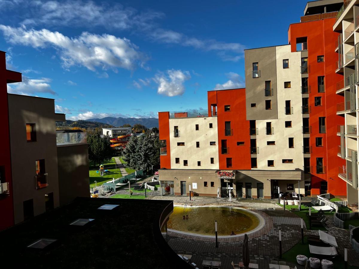 Apartment Friends Besenova - Free Swinning Pool Екстер'єр фото
