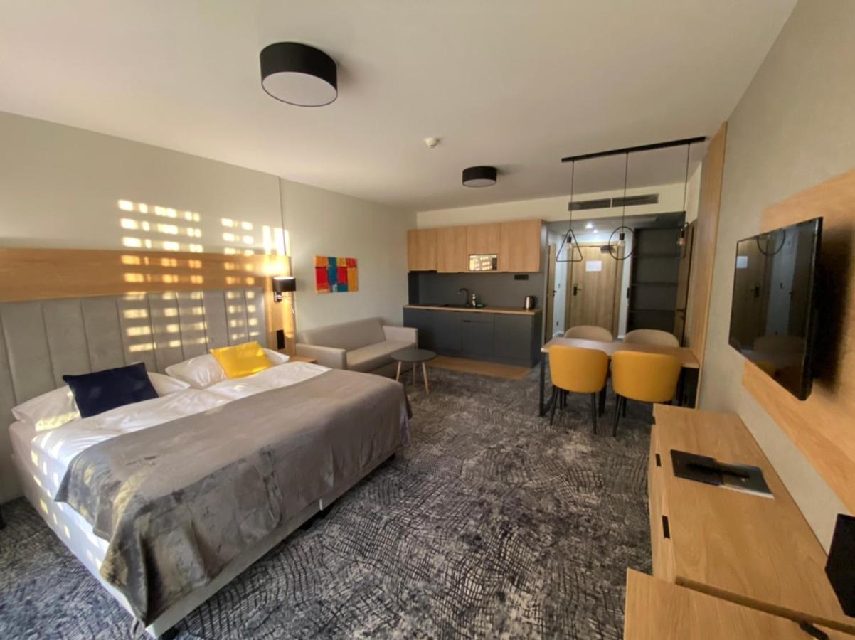 Apartment Friends Besenova - Free Swinning Pool Екстер'єр фото